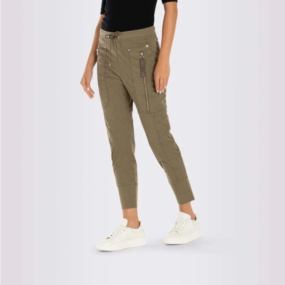 Future 2.0 cotton pants from MAC jeans Germany